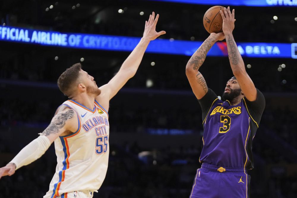 毫无反击余 毫无反击余